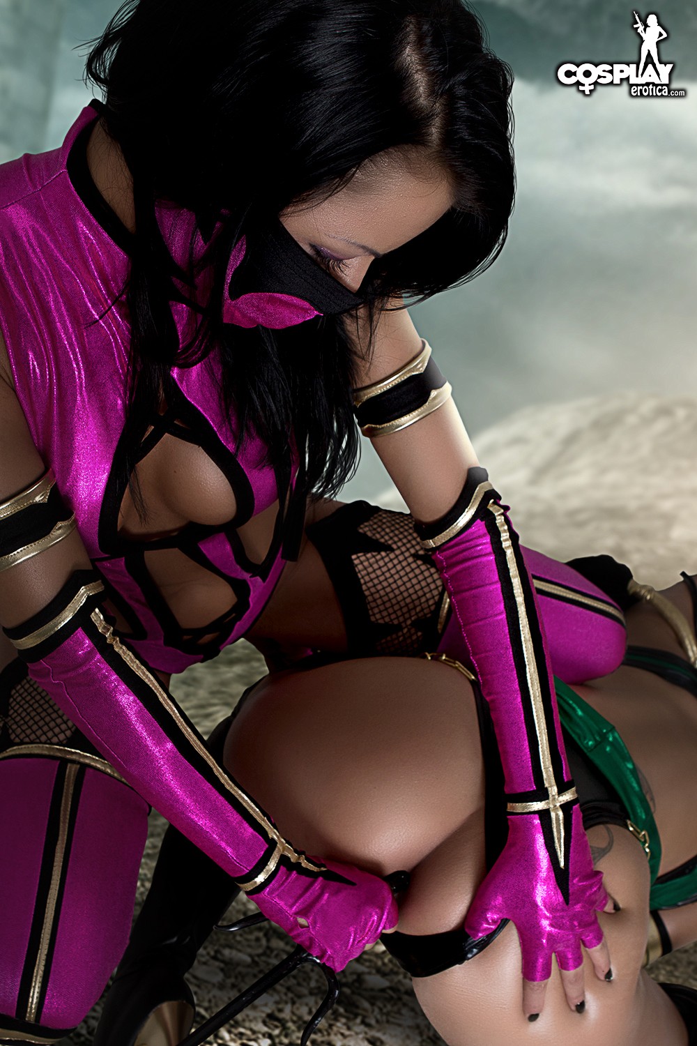 Sexy Mileena - CosplayErotica - Mileena, Jade (Mortal Kombat) nude cosplay